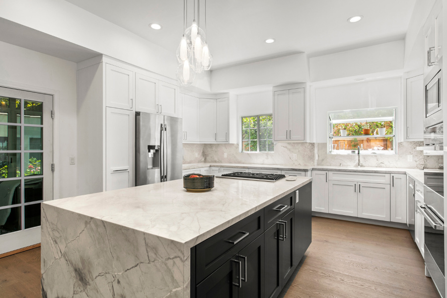 Kitchen Makeover  in Los Angeles  (2175)