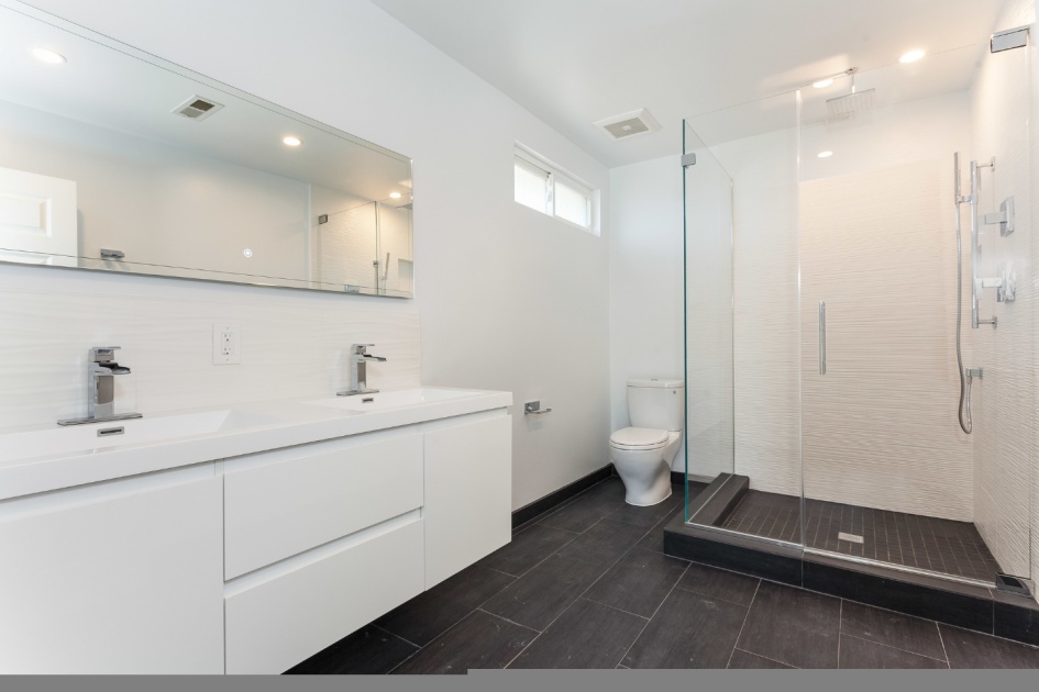 Full House Remodel in Northridge (1198)