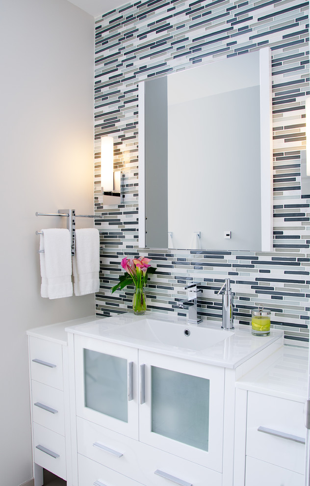 inexpensive bathroom renovation accent wall
